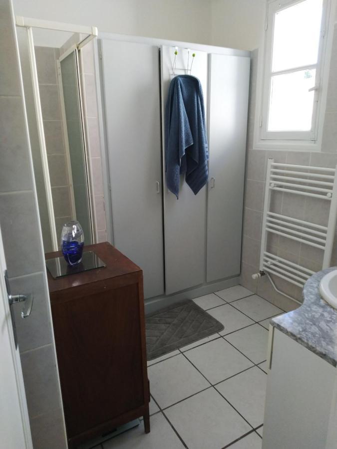 Chambre Cesar B&B- Au 1Er - Villa Chaumonty Perigueux Exterior photo