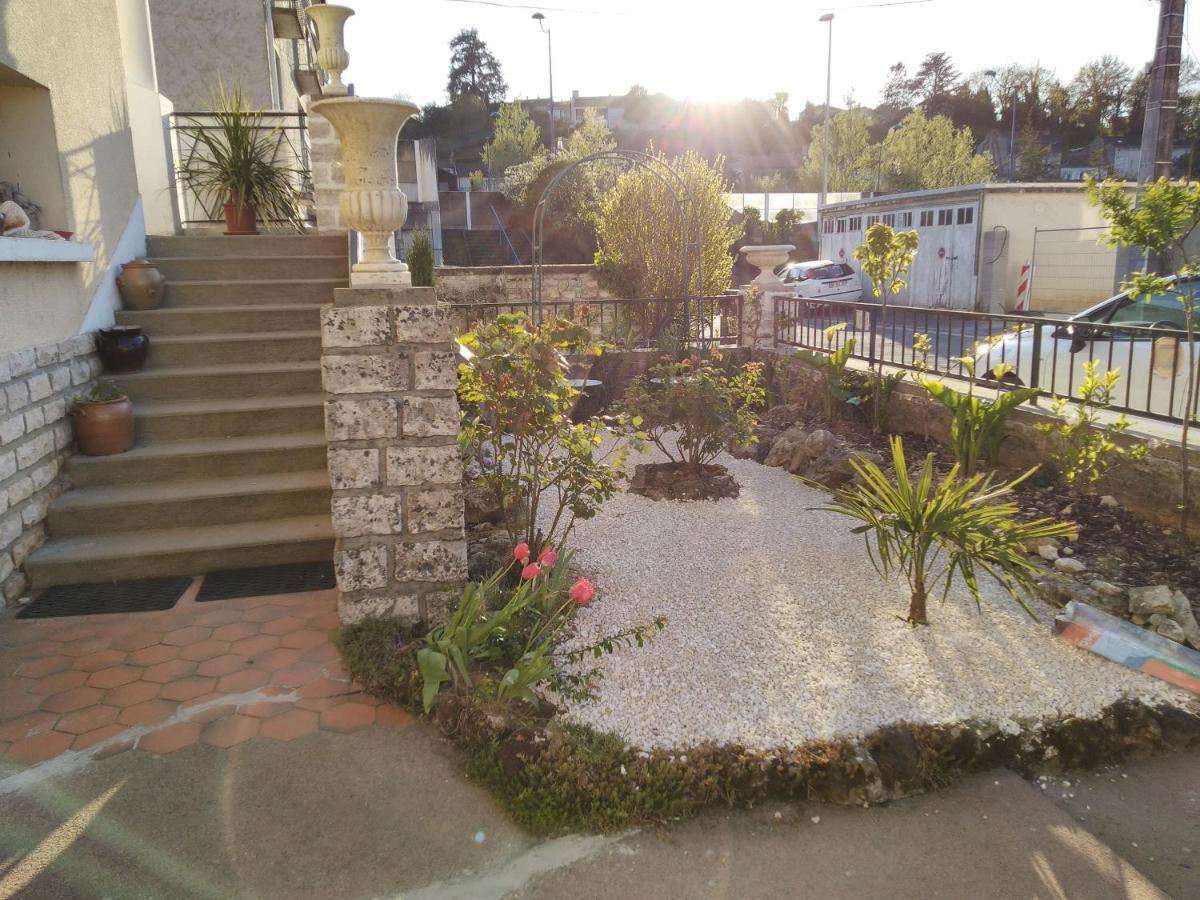Chambre Cesar B&B- Au 1Er - Villa Chaumonty Perigueux Exterior photo